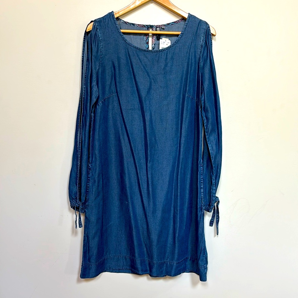 Kut from the Kloth size 10 denim dress Brand New with Tags